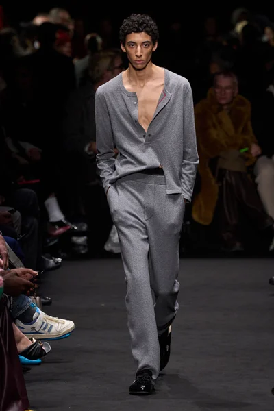 Look 31